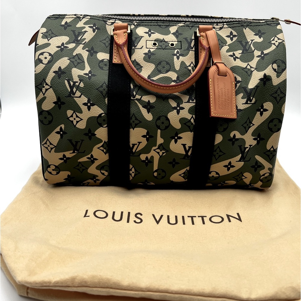 Authentic TAKASHI MURAKAMI X LOUIS VUITTON MONOGRAMOUFLAGE SPEEDY 35